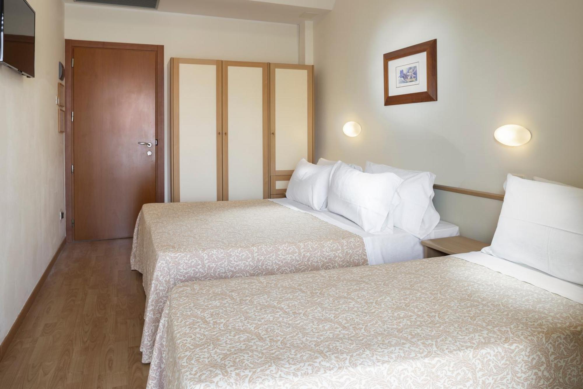 Hotel Baltic Rimini Extérieur photo